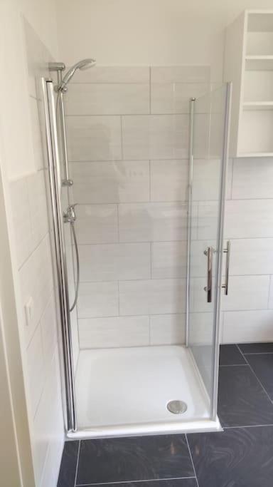 Neue 90 Qm 2-Zimmerwohnung Naehe Koeln Odenthal Buitenkant foto